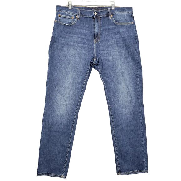 LUCKY BRAND 410 Athletic Straight Denim Blue Jeans SIZE 38x32 ACTUAL 39x29.5 - Picture 1 of 14